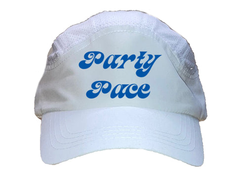White reflective running cap, Party Pace in blue reflective, front view